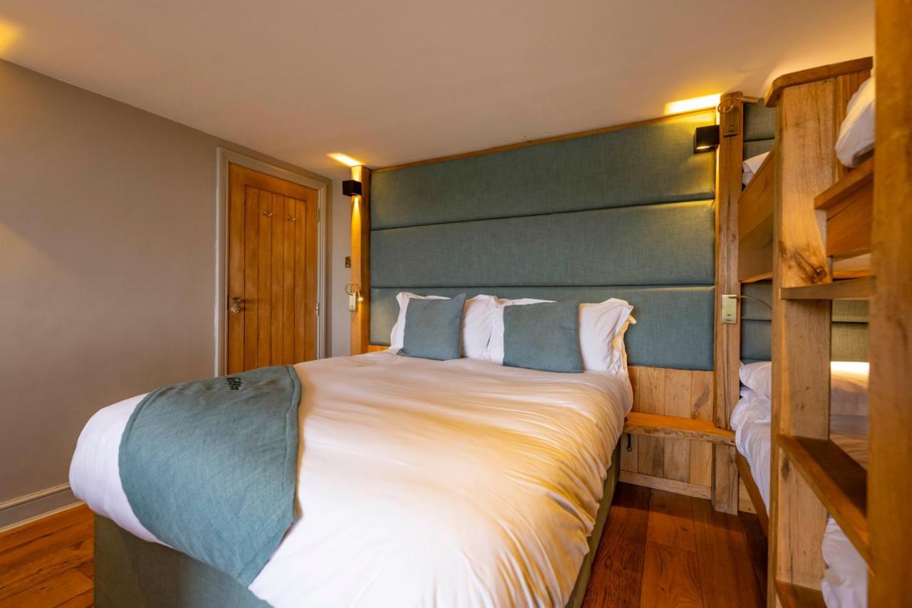 The Tan Hill Gasthof 3*